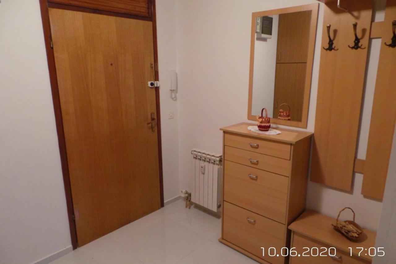 Walk Apartment Vukovár Kültér fotó