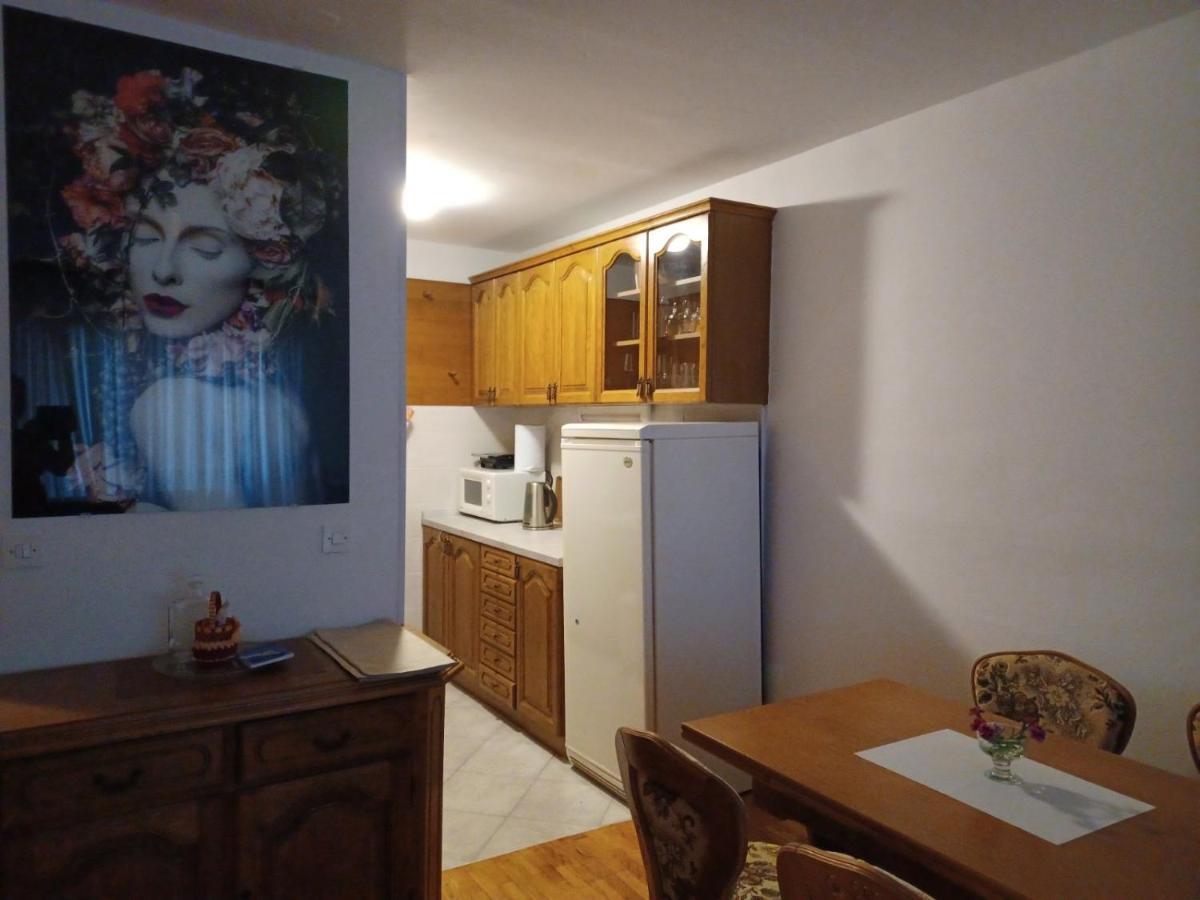 Walk Apartment Vukovár Kültér fotó