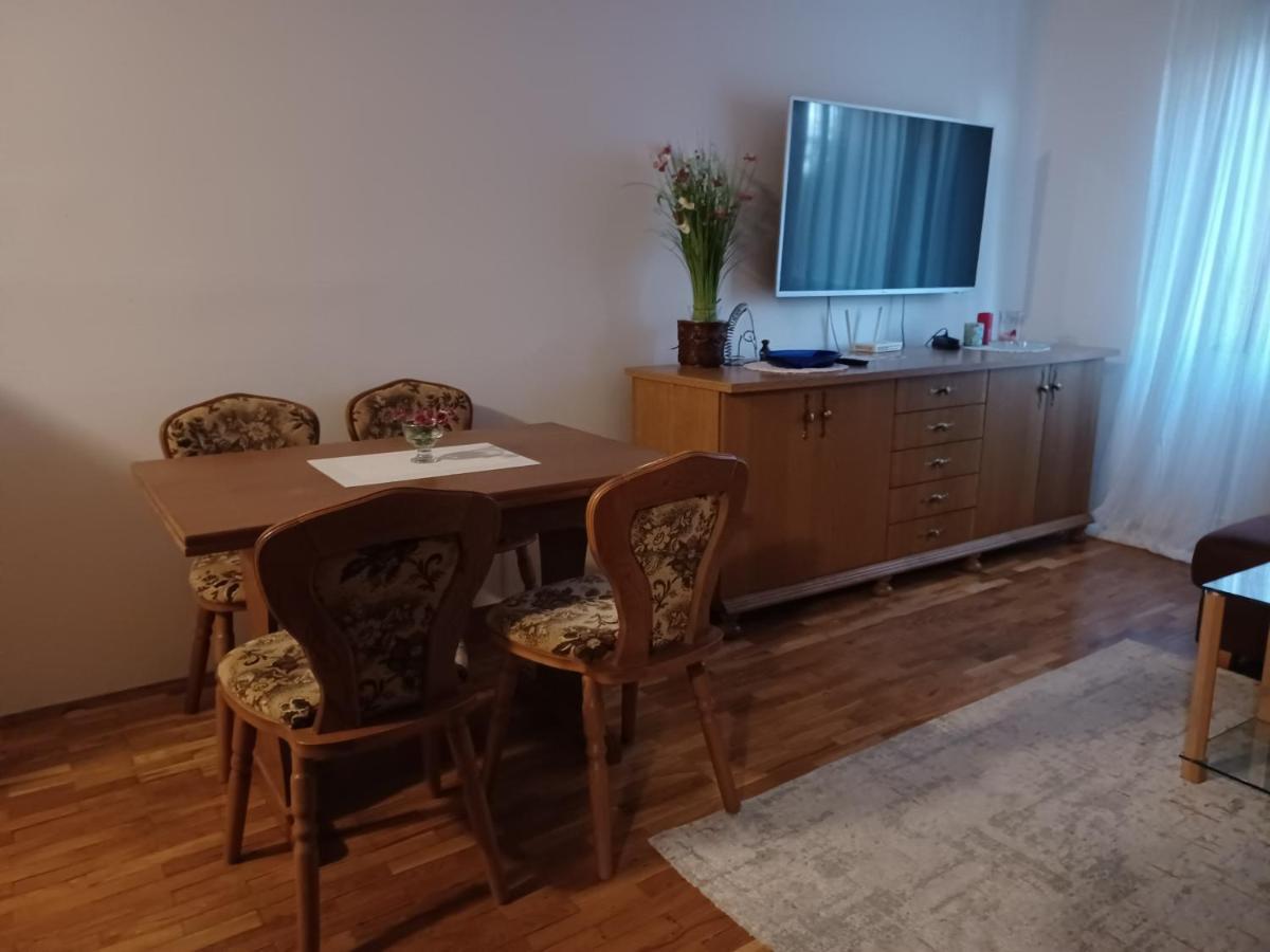 Walk Apartment Vukovár Kültér fotó
